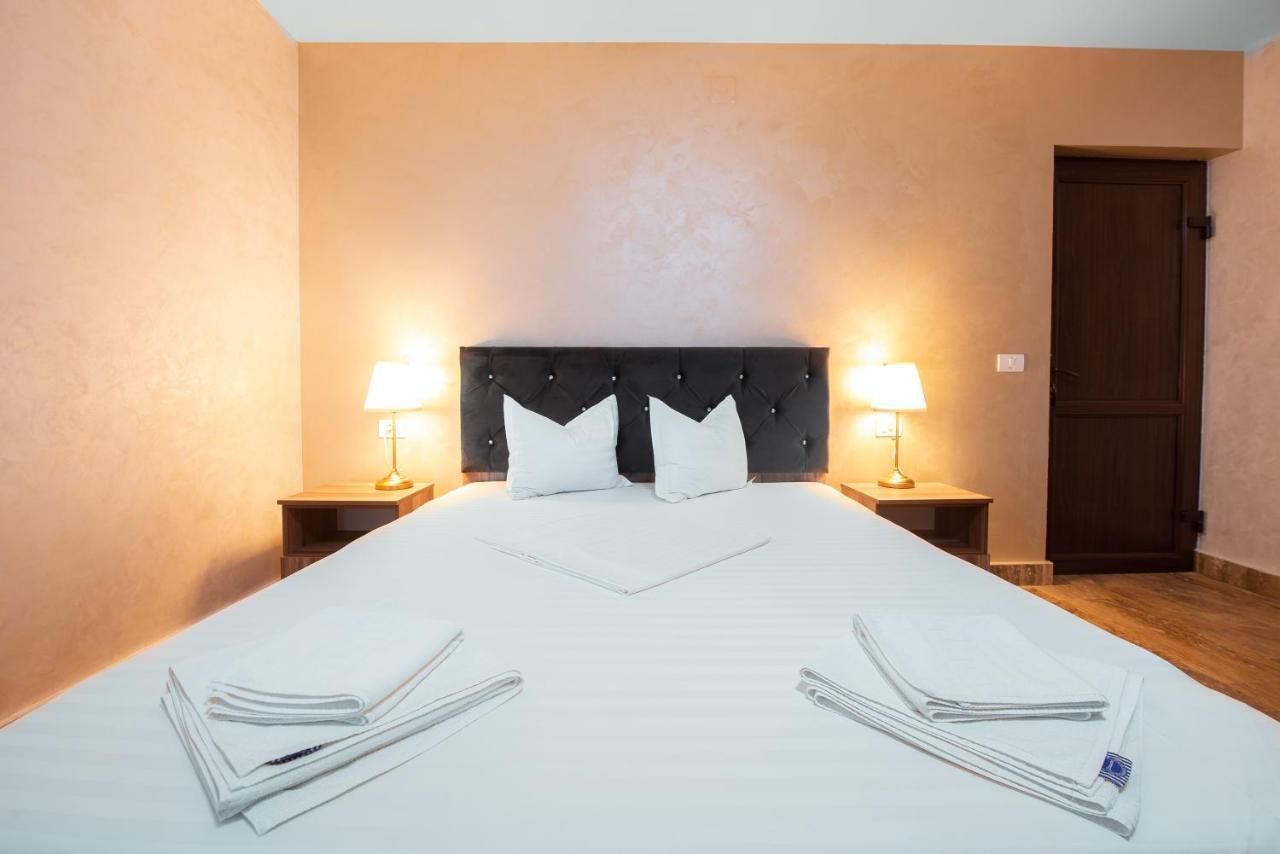 La Dudu Hotel Vama Veche Bagian luar foto