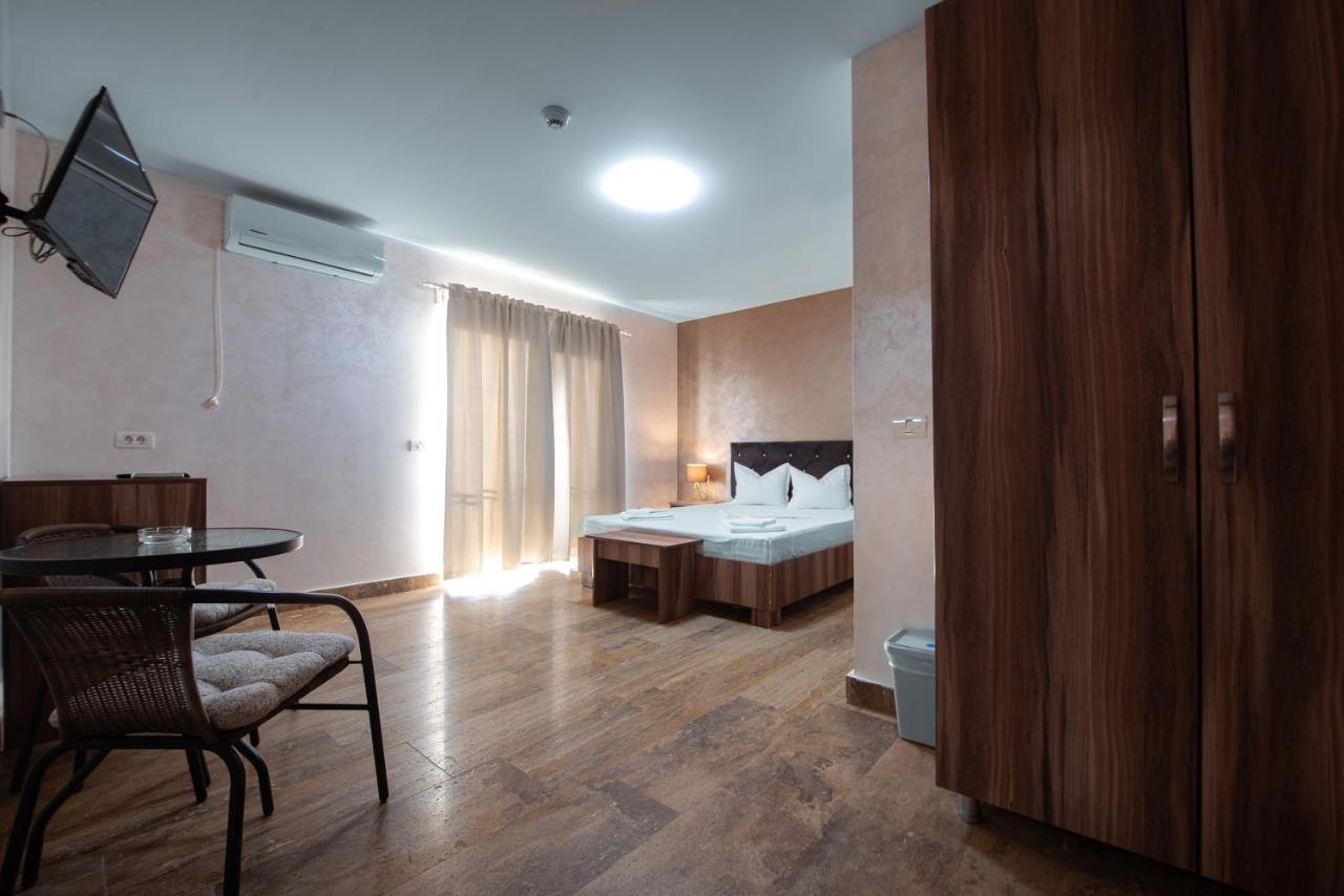 La Dudu Hotel Vama Veche Bagian luar foto