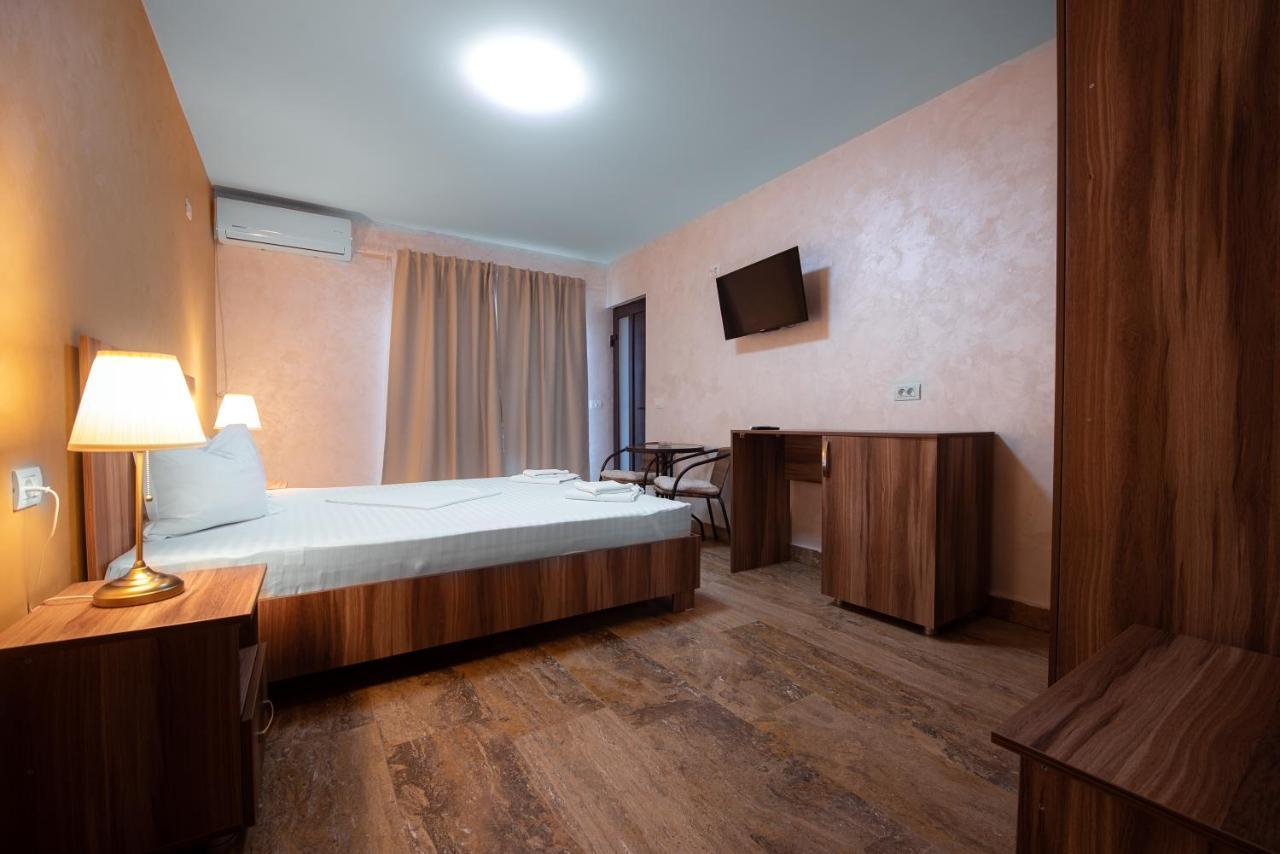 La Dudu Hotel Vama Veche Bagian luar foto