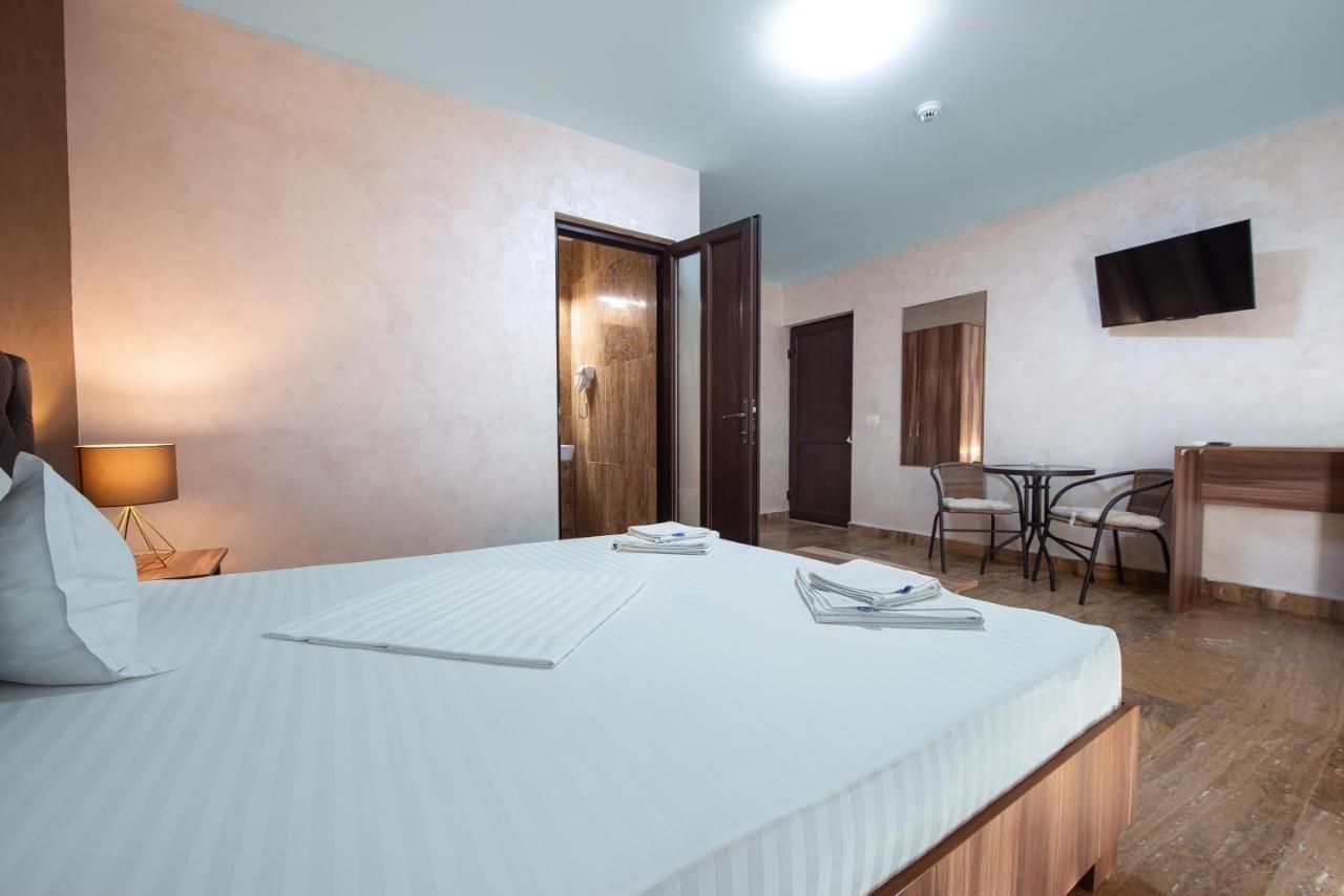 La Dudu Hotel Vama Veche Bagian luar foto