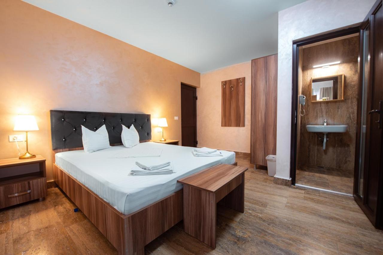 La Dudu Hotel Vama Veche Bagian luar foto