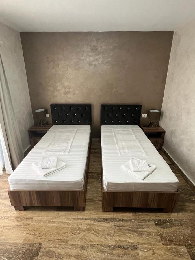 La Dudu Hotel Vama Veche Bagian luar foto